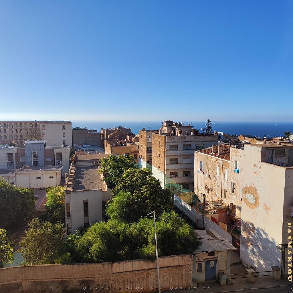 VOYAGE 20230929_172934 MOSTAGANEM.jpg